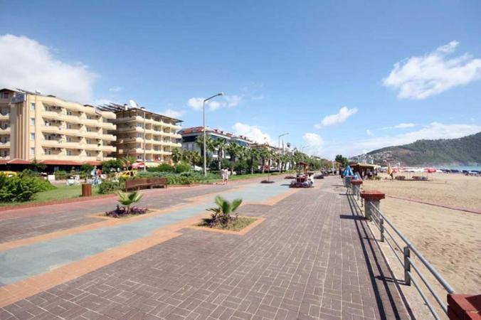 Kleopatra Beach Hotel Аланія Екстер'єр фото