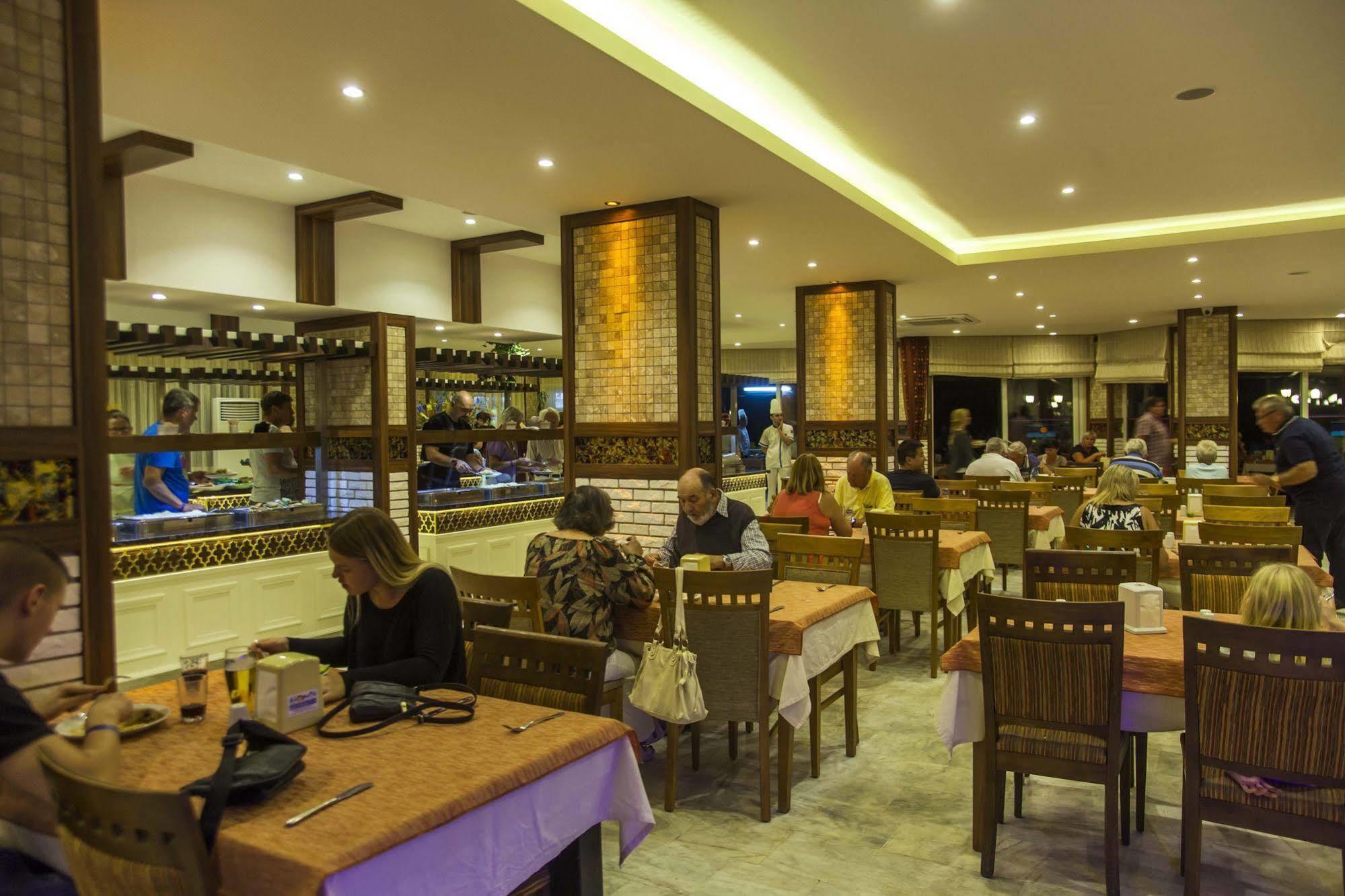 Kleopatra Beach Hotel Аланія Екстер'єр фото